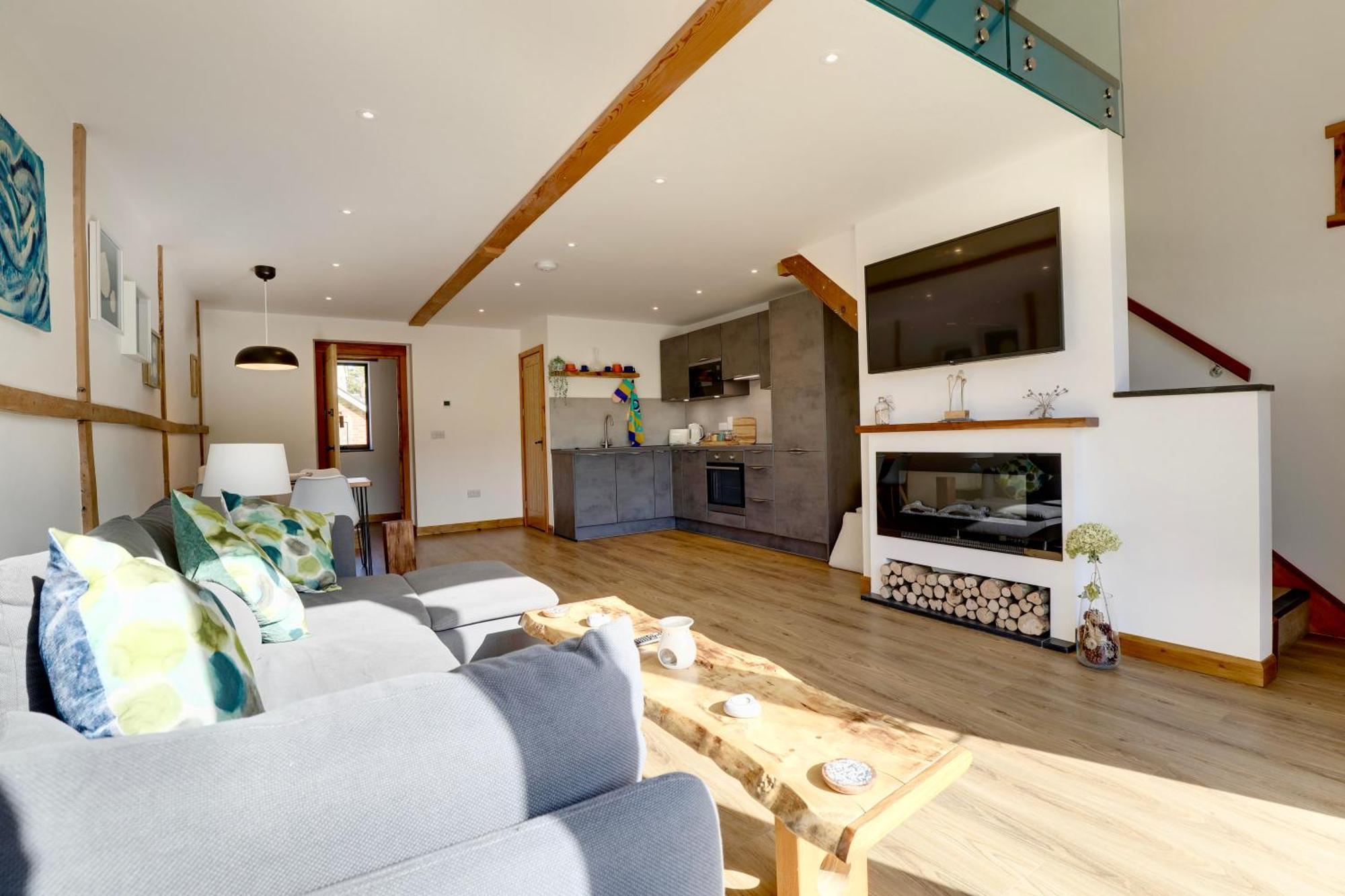 The Owl Barn Wiltshire - Flint Apartment